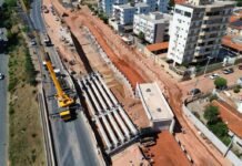 Sinfra conclui lançamento de vigas e trânsito é liberado na Miguel Sutil