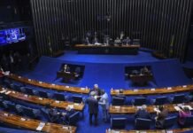 Congresso aprova isenção do IR por tempo indeterminado