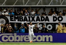 Brasileirão: Neymar marca, Santos vence e deixa zona de rebaixamento