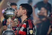 Arrascaeta é finalista no tradicional prêmio Rei da América