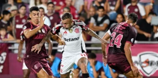 Flamengo joga mal e inicia Recopa Sul-Americana com derrota