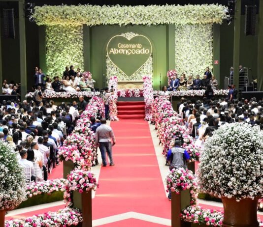 Casamento Abençoado oficializa união de casais em cerimônia neste domingo (22)