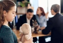 Alienação parental cria danos que continuam na vida adulta