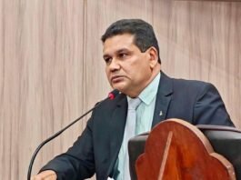 PL pede cassação de Wanderley e Flávia aciona presidente da Câmara de VG na Justiça