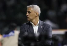 São Paulo anuncia demissão do técnico Hernán Crespo