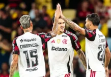 Flamengo atropela Madureira e disputa final do Carioca com Fluminense