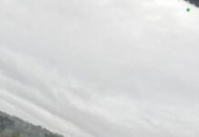 Carreta-tanque tomba na BR-163 e bloqueia rodovia por horas