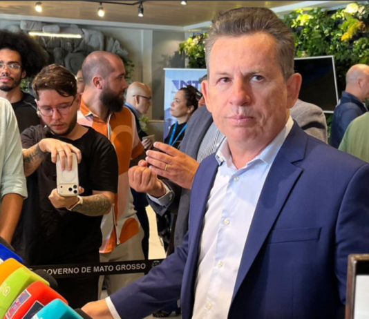 Governador critica discurso de que direita se resume ao PL; ‘não enche a barriga de ninguém’