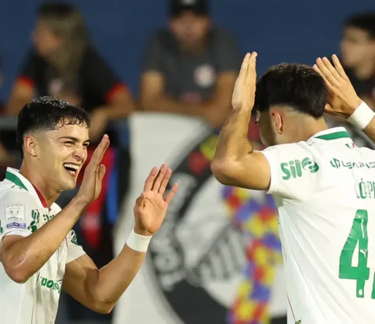 Palmeiras derrota Bragantino para manter liderança no Brasileiro