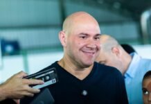 Abilio oferta aula de tiros para mulheres em projeto contra violência doméstica; ‘vem quem quiser’