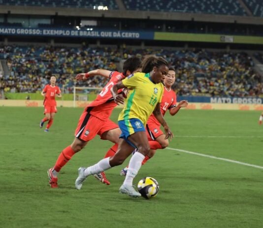 “Jogos da seleção feminina em Cuiabá incentivam e impulsionam o esporte no Estado”, afirma torcedor na Arena Pantanal