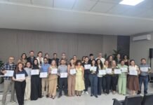 SES forma mais 19 médicos especialistas em hanseníase