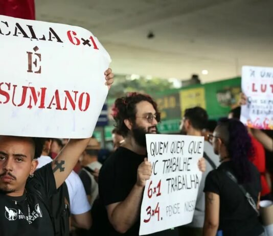 Fim da escala 6×1 é principal bandeira nos atos do 1° de Maio no país