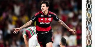 Com dois gols de Pedro, Flamengo vence Fluminense pelo Brasileirão