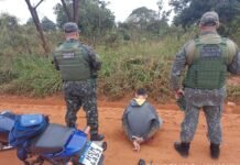 Monitorado por tornozeleira é preso com arma em rodovia