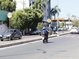 Licenciamento de veículos com placa final 5 vence no dia 31 de maio