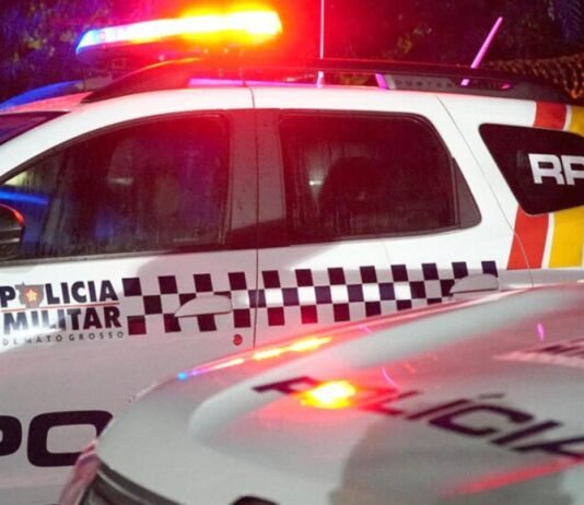 Dupla é detida após briga durante uso de drogas em condomínio