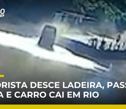 Veja Vídeo – Flagra: carro perde controle, atravessa balsa e cai em rio no Rio Grande do Sul