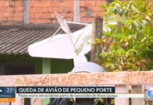 Avião de pequeno porte cai sobre casa em Nova Iguaçu, no Rio de Janeiro; veja vídeo