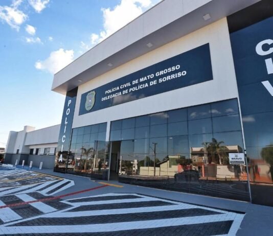 Mulher que denunciou ter sido estuprada por policial volta a ser presa
