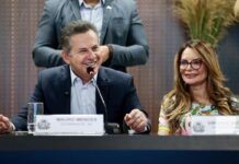 Mauro afirma oficialização de pré-candidatura de Virginia, mas ela desvia da informação