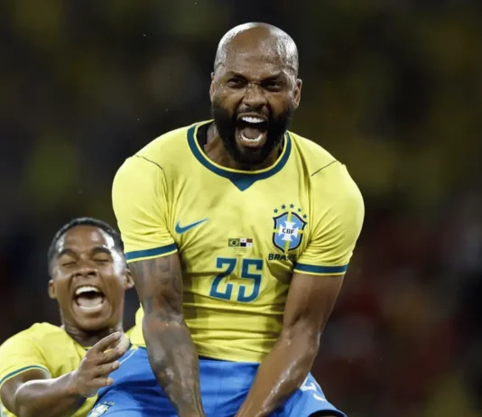 Ancelotti escala 2 times e seleção se despede com goleada sobre Panamá