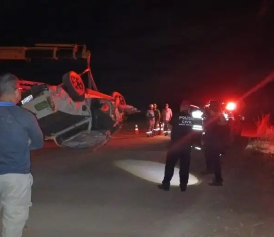 Motorista morre ao capotar caminhonete em rodovia de MT