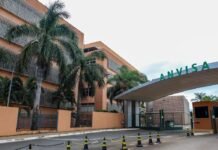 Anvisa proíbe fabricação e venda de 12 produtos de limpeza