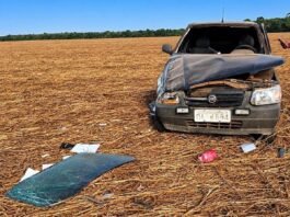Motorista morre em acidente de carro logo após deixar a filha em ponto de ônibus