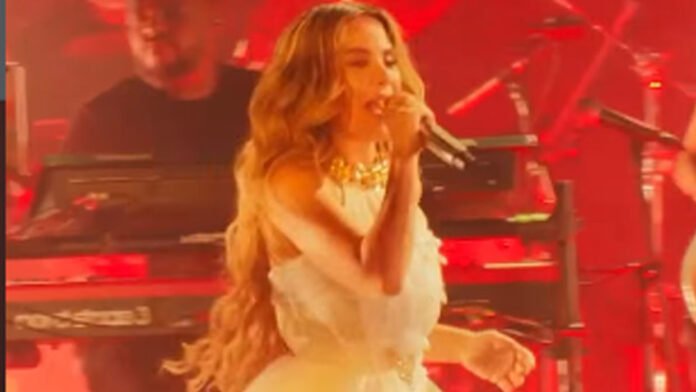 WANESSA-CAMARGO-1.jpg