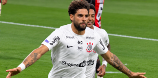 Corinthians empata com o Vitória e segue pressionado na luta contra o rebaixamento