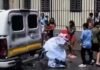 Veja Vídeo – Padre cai ao se pendurar em viatura da Guarda Municipal de Belo Horizonte; veja
