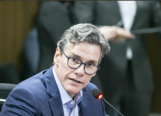 Governo estuda programa de demissão voluntária e adoção de IA, diz Gallo
