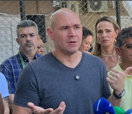 Abilio nega perseguição política e diz que demissões decorrem de incompetência
